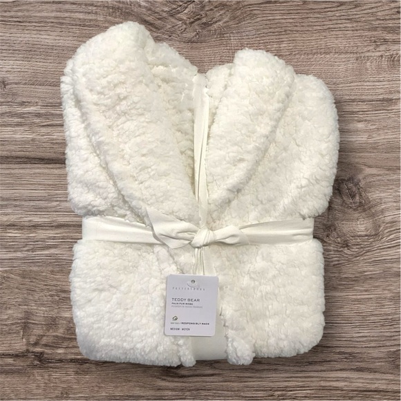 Pottery Barn | Intimates & Sleepwear | New Pottery Barn Teddy Bear Faux ...